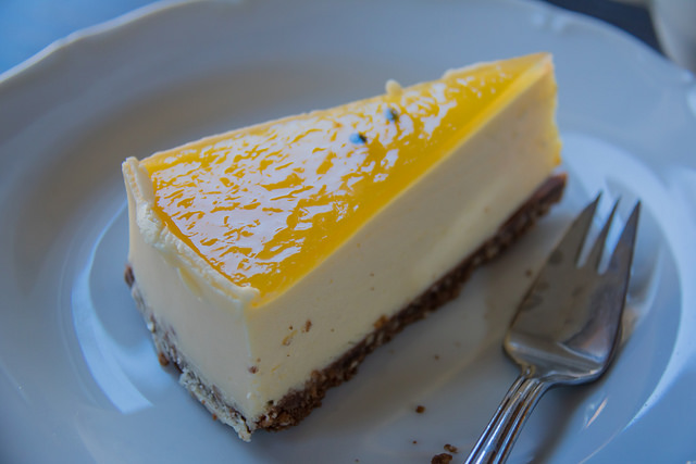 Cheesecake slice